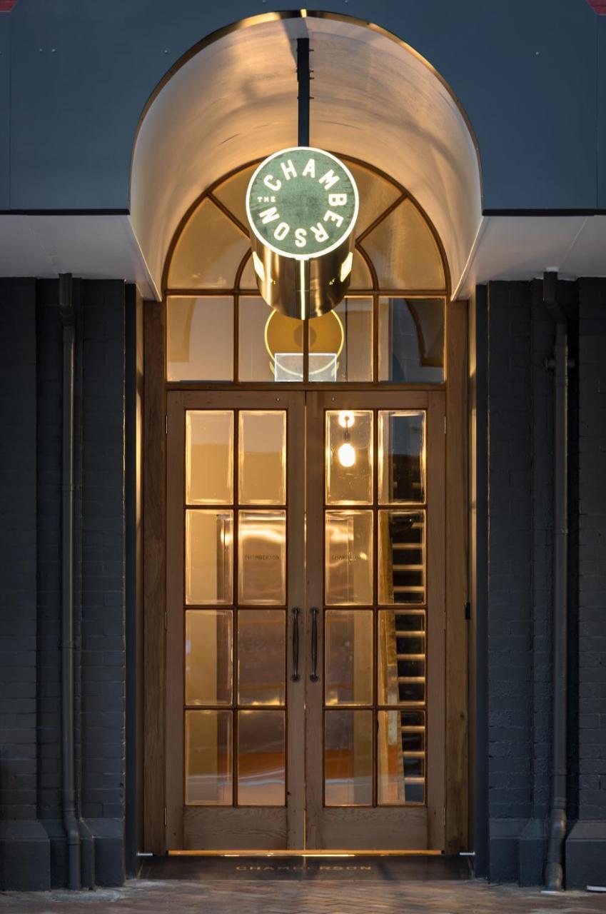 The Chamberson Hotel Dunedin Exterior foto Entrance to the museum